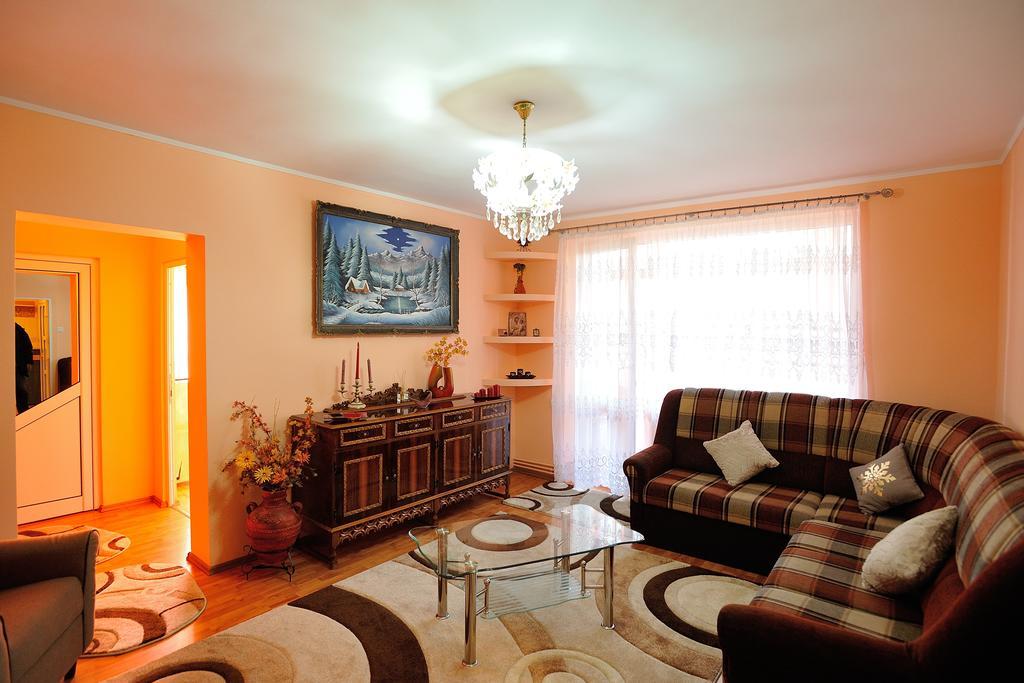 Stephanie Apartment Brasov Bagian luar foto