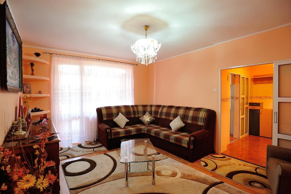 Stephanie Apartment Brasov Bagian luar foto